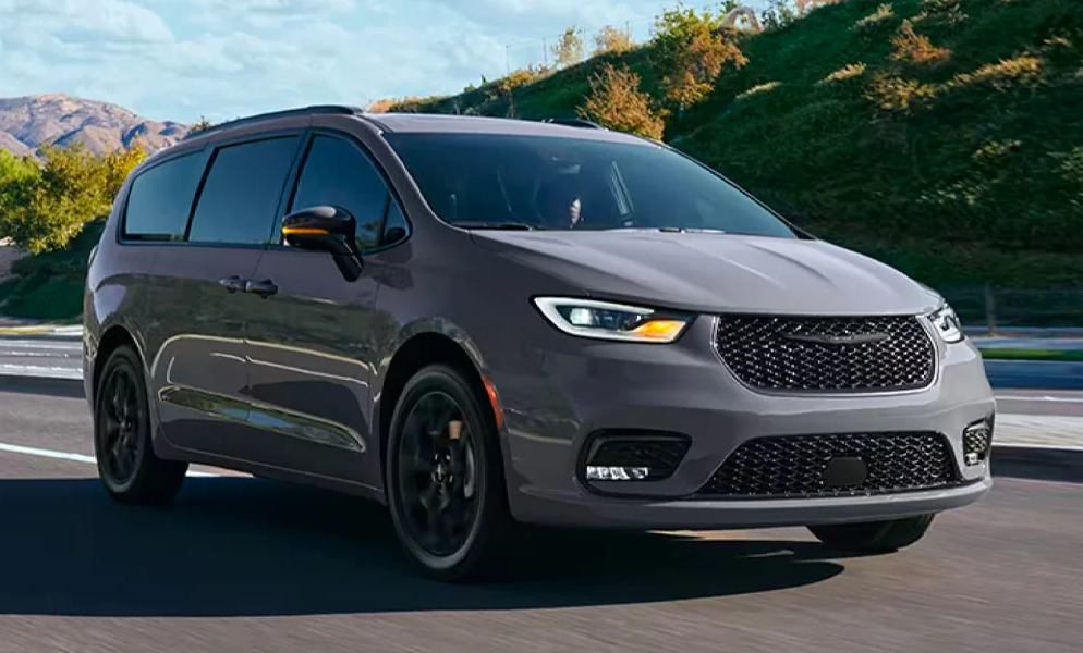 A brand new 2024 Chrysler Pacifica