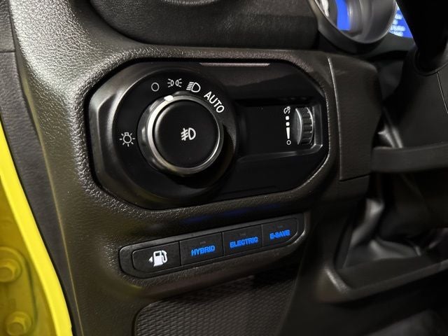 2023 Jeep Wrangler 4xe Sahara 4x4