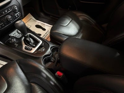 2017 Jeep Cherokee Overland