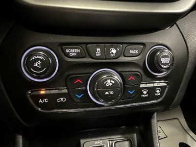 2017 Jeep Cherokee Overland