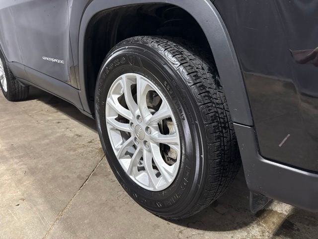 2022 Jeep Cherokee Latitude Lux 4x4