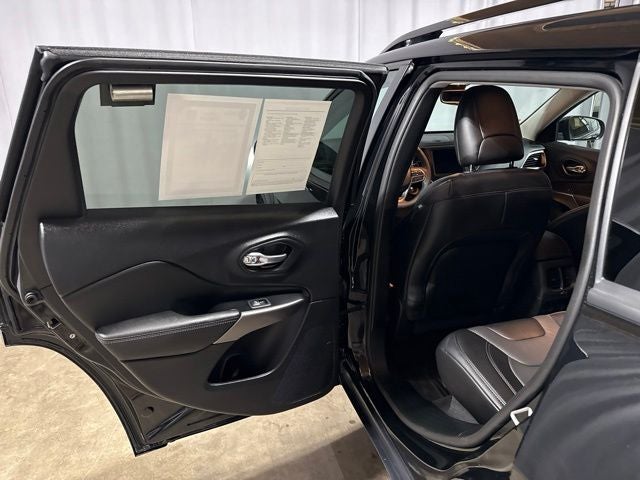 2022 Jeep Cherokee Latitude Lux 4x4