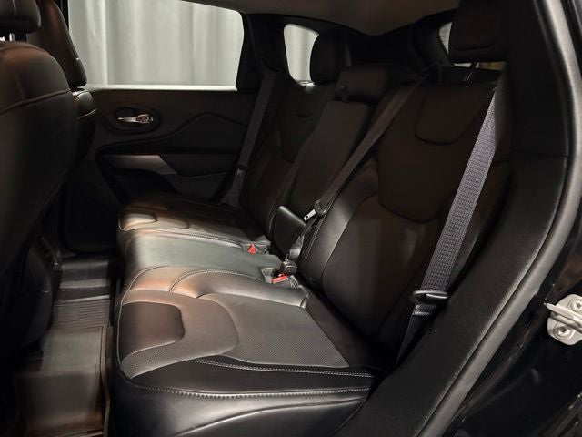 2022 Jeep Cherokee Latitude Lux 4x4