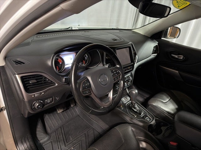 2021 Jeep Cherokee Latitude Lux 4X4