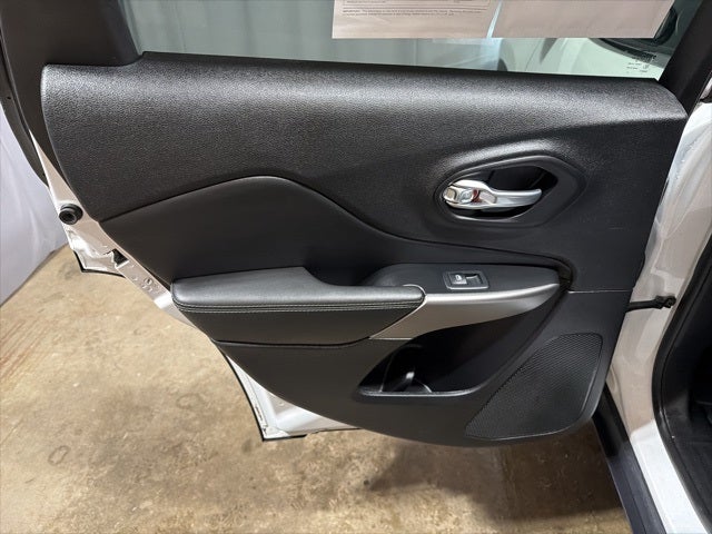 2021 Jeep Cherokee Latitude Lux 4X4