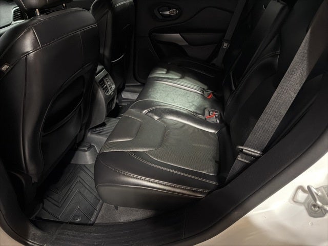 2021 Jeep Cherokee Latitude Lux 4X4