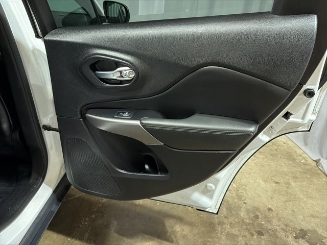 2021 Jeep Cherokee Latitude Lux 4X4