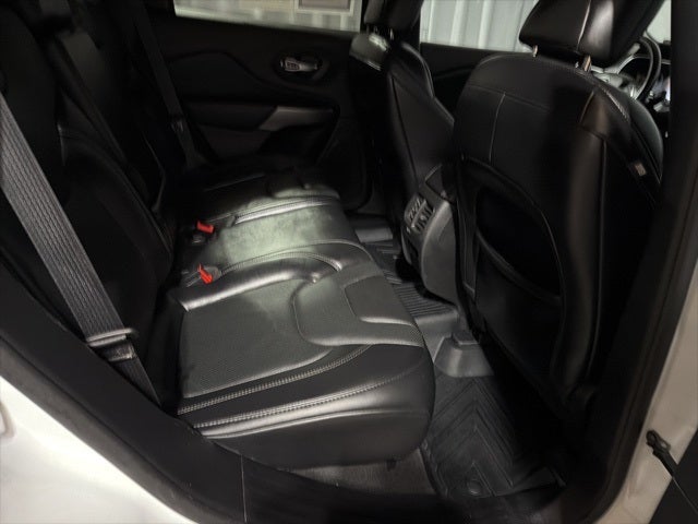 2021 Jeep Cherokee Latitude Lux 4X4