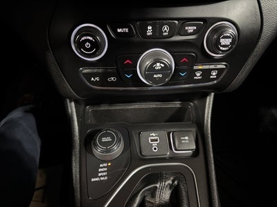 2021 Jeep Cherokee Latitude Lux 4X4