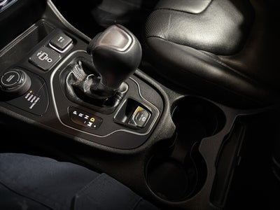 2021 Jeep Cherokee Latitude Lux 4X4