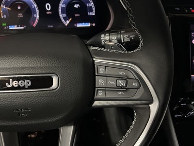 2025 Jeep Grand Cherokee GRAND CHEROKEE LAREDO X 4X4