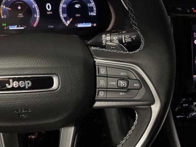 2025 Jeep Grand Cherokee GRAND CHEROKEE LAREDO X 4X4