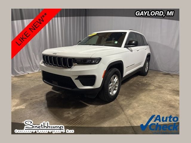 2025 Jeep Grand Cherokee Laredo 4x4