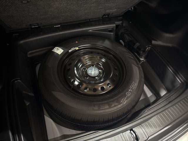 2025 Jeep Grand Cherokee Laredo 4x4