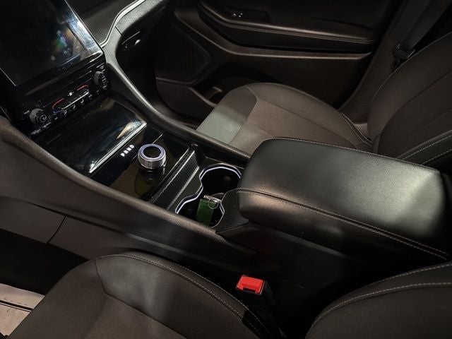 2025 Jeep Grand Cherokee Laredo 4x4