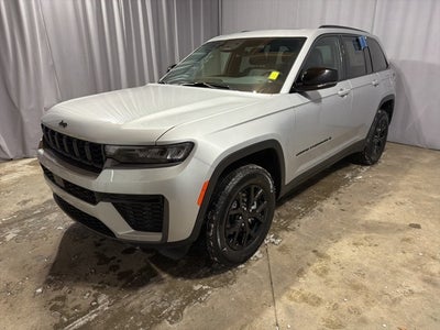 2026 Jeep Grand Cherokee GRAND CHEROKEE LAREDO ALTITUDE 4X4