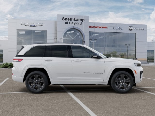 2027 Jeep Grand Cherokee GRAND CHEROKEE LIMITED RESERVE 4X4