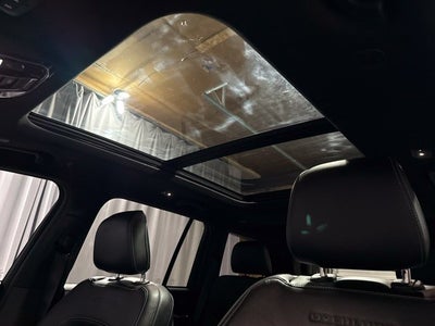 2023 Jeep Grand Cherokee Overland 4x4