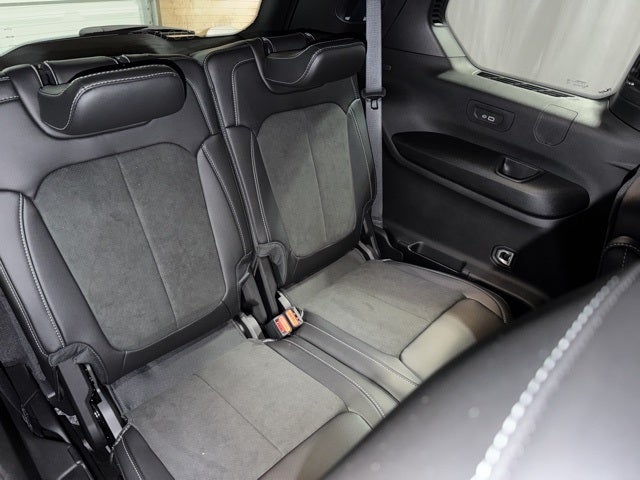 2025 Jeep Grand Cherokee GRAND CHEROKEE L ALTITUDE 4X4