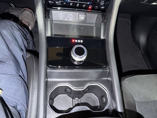 2025 Jeep Grand Cherokee GRAND CHEROKEE L ALTITUDE 4X4