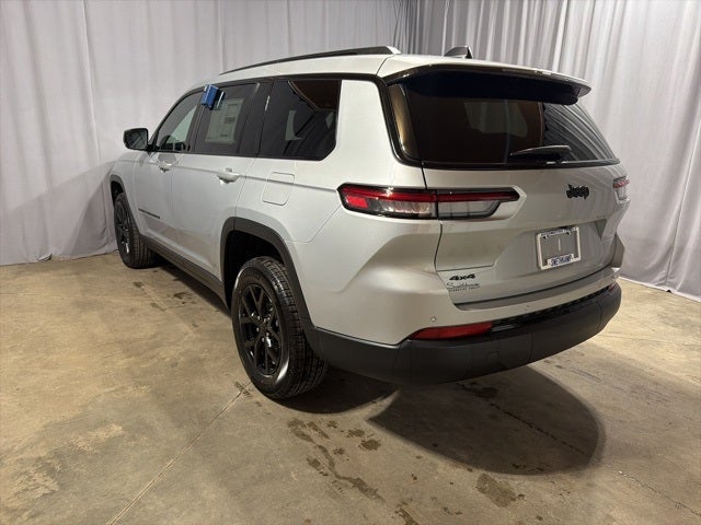 2025 Jeep Grand Cherokee GRAND CHEROKEE L ALTITUDE 4X4