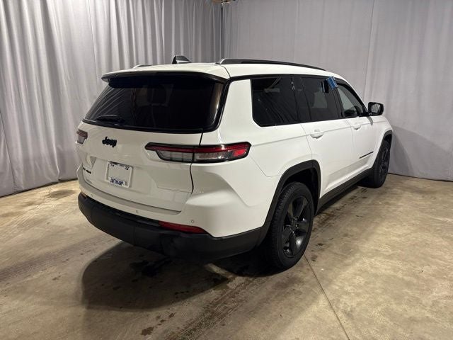 2022 Jeep Grand Cherokee L Altitude 4x4