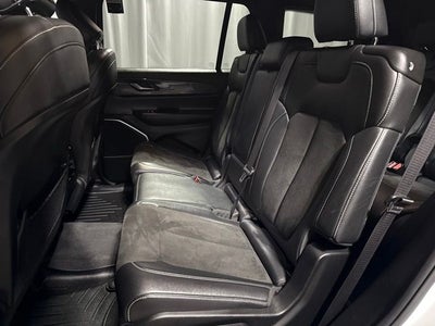 2022 Jeep Grand Cherokee L Altitude 4x4