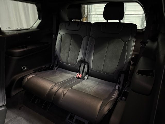 2022 Jeep Grand Cherokee L Altitude 4x4