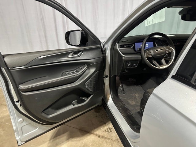 2024 Jeep Grand Cherokee GRAND CHEROKEE L ALTITUDE 4X4