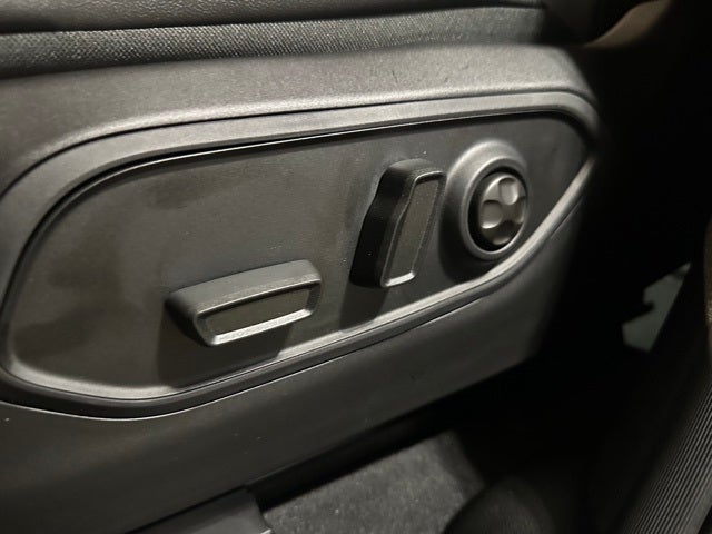 2024 Jeep Grand Cherokee GRAND CHEROKEE L ALTITUDE 4X4