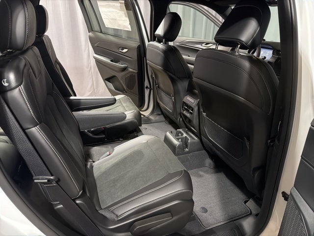 2025 Jeep Grand Cherokee GRAND CHEROKEE L ALTITUDE 4X4