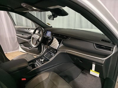 2025 Jeep Grand Cherokee GRAND CHEROKEE L ALTITUDE 4X4