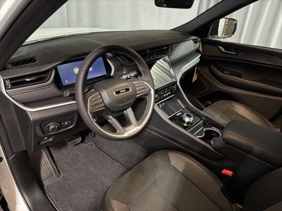 2025 Jeep Grand Cherokee GRAND CHEROKEE L ALTITUDE 4X4