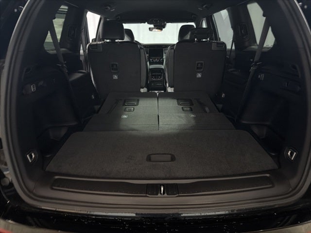 2025 Jeep Grand Cherokee GRAND CHEROKEE L ALTITUDE 4X4