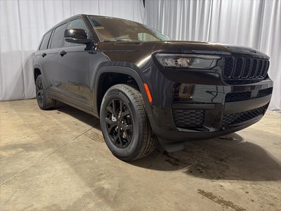 2025 Jeep Grand Cherokee GRAND CHEROKEE L ALTITUDE 4X4