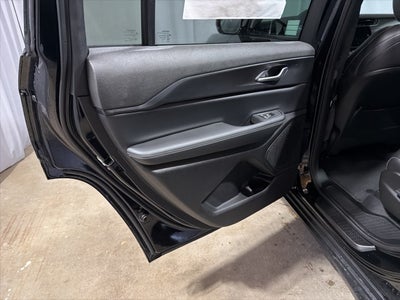 2025 Jeep Grand Cherokee GRAND CHEROKEE L ALTITUDE 4X4