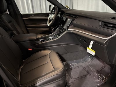 2026 Jeep Grand Cherokee GRAND CHEROKEE L LIMITED 4X4