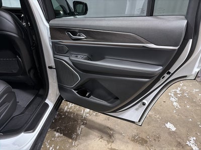 2026 Jeep Grand Cherokee GRAND CHEROKEE L LIMITED 4X4