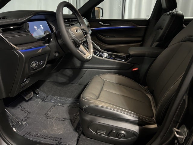 2025 Jeep Grand Cherokee GRAND CHEROKEE L OVERLAND 4X4