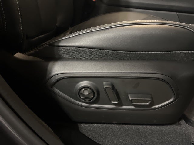 2025 Jeep Grand Cherokee GRAND CHEROKEE L OVERLAND 4X4