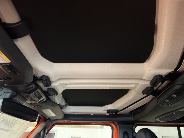 2025 Jeep Wrangler WRANGLER 4-DOOR RUBICON 392