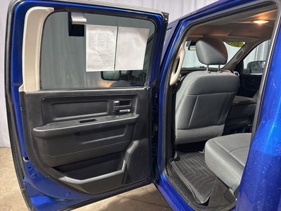 2017 RAM 1500 Express Crew Cab 4x4 5'7' Box