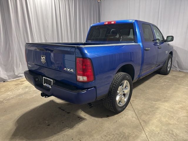 2017 RAM 1500 Express Crew Cab 4x4 5'7' Box
