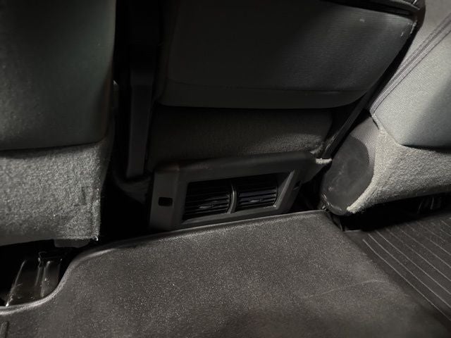 2017 RAM 1500 Express Crew Cab 4x4 5'7' Box