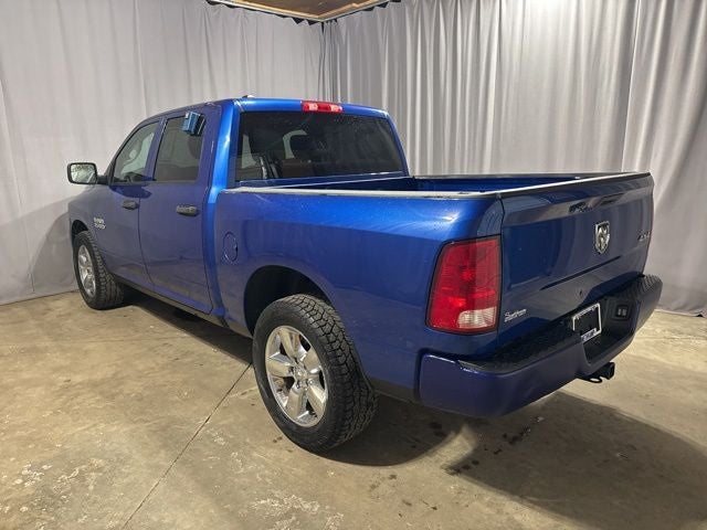 2017 RAM 1500 Express Crew Cab 4x4 5'7' Box