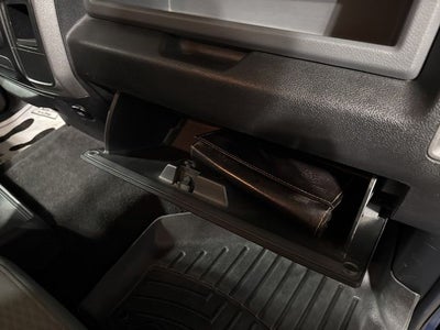 2017 RAM 1500 Express Crew Cab 4x4 5'7' Box