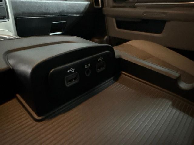 2018 RAM 1500 Big Horn Crew Cab 4x4 5'7' Box
