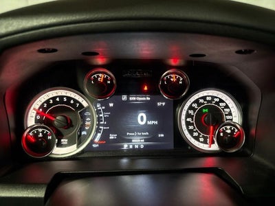 2018 RAM 1500 Big Horn Crew Cab 4x4 5'7' Box