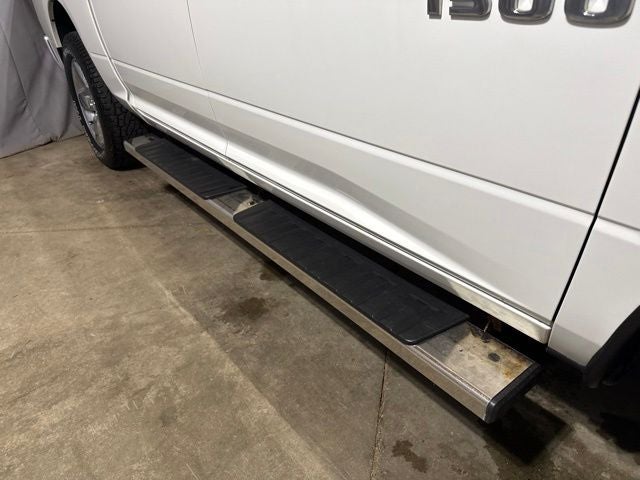 2018 RAM 1500 Big Horn Crew Cab 4x4 5'7' Box