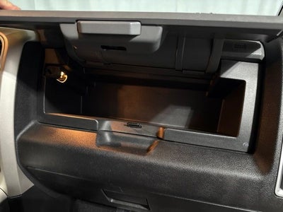 2018 RAM 1500 Big Horn Crew Cab 4x4 5'7' Box